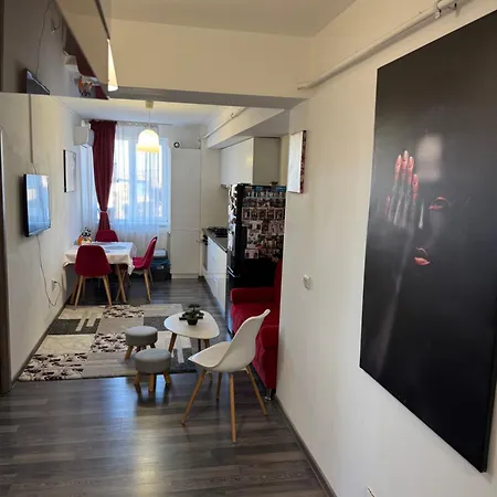 Mazi Apartment